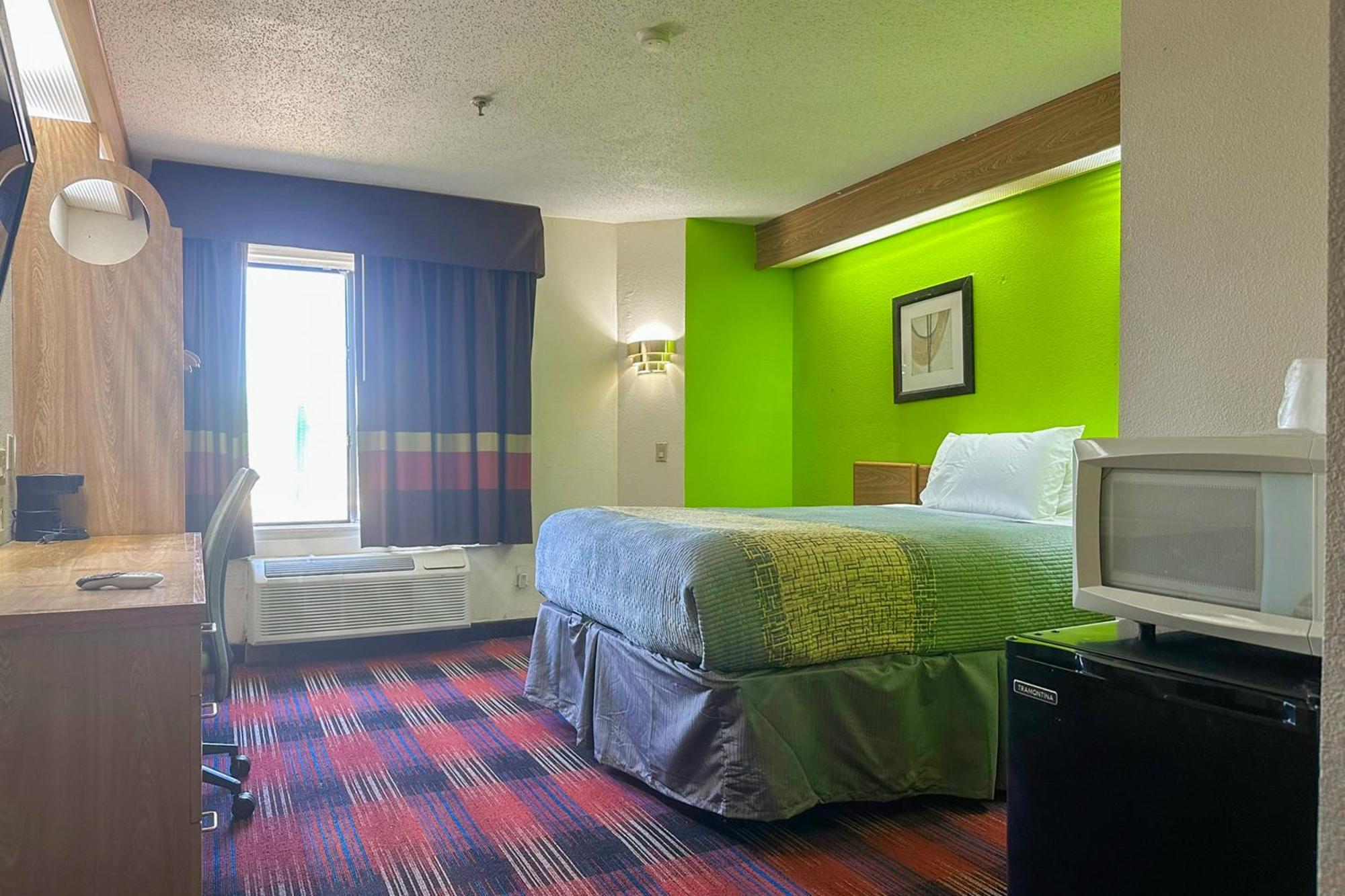 Classic Inn By Oyo I- 240 Near Memphis Airport Buitenkant foto